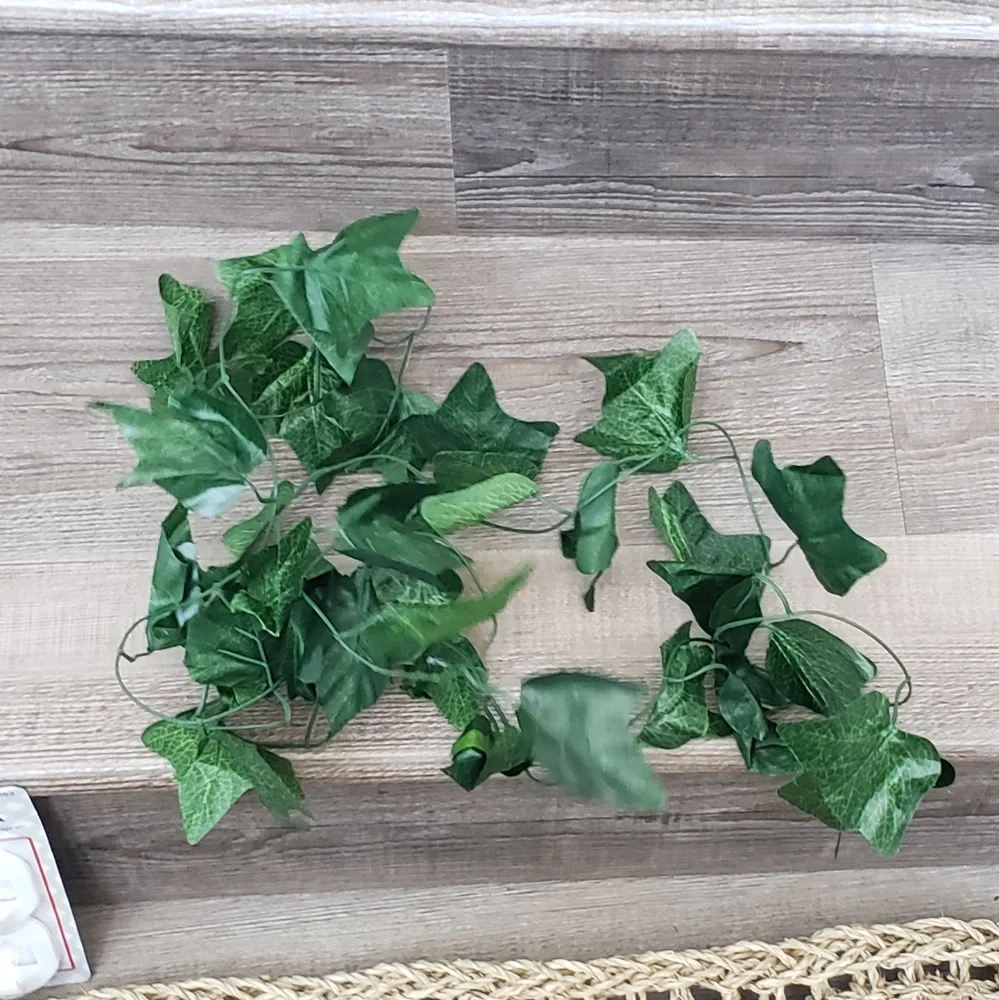 Lizard hammock, habitat bed new with habitat greenery vine measures 7x 28 inches